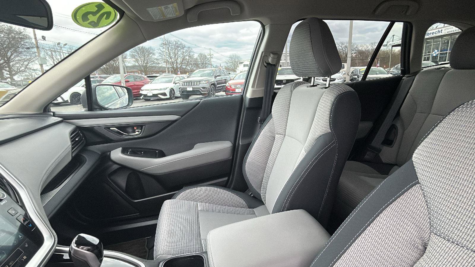 Certified 2025 Subaru Outback Premium image 26