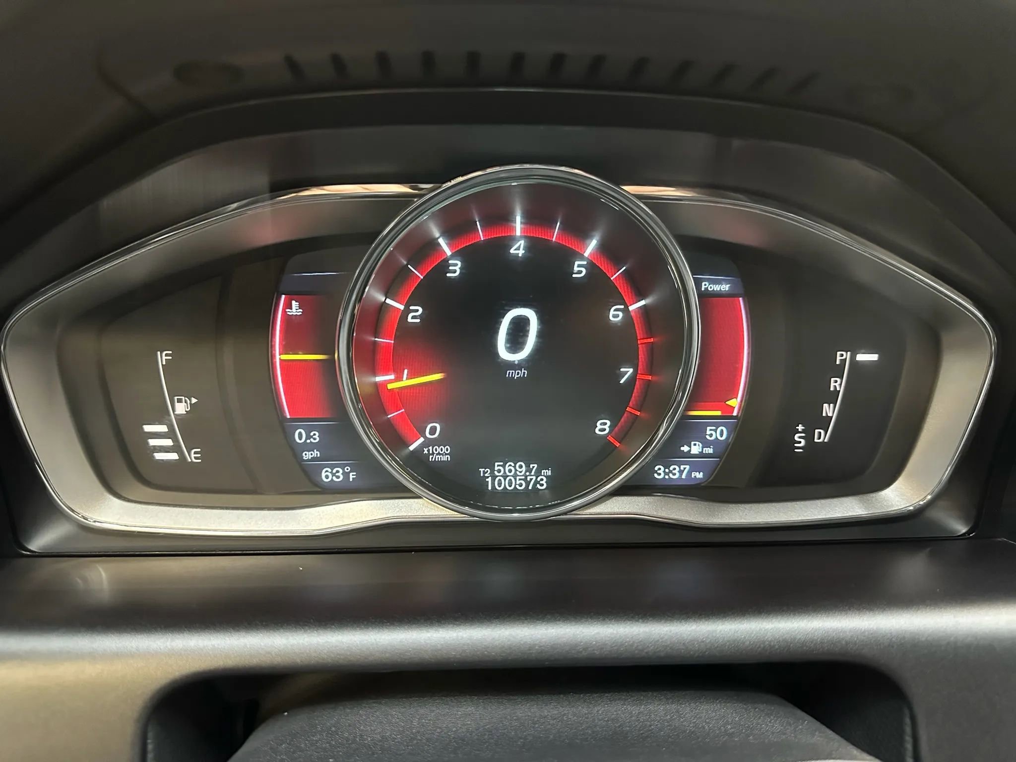 Used 2016 Volvo XC60 T6 w/ Proximity Package image 14