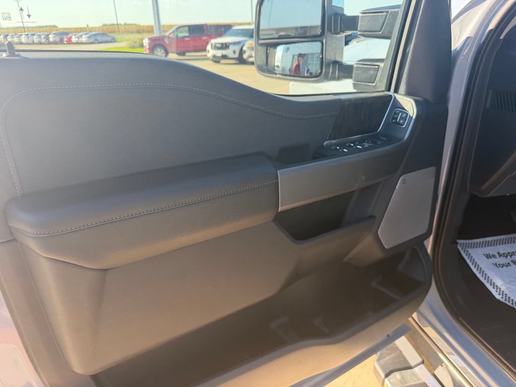 New 2026 Ford F350 Lariat w/ Chrome Package AWD/4WD image 12