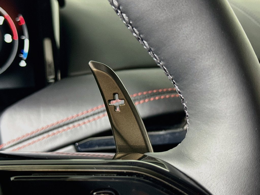 Used 2024 Aston Martin DB12 Coupe RWD image 20