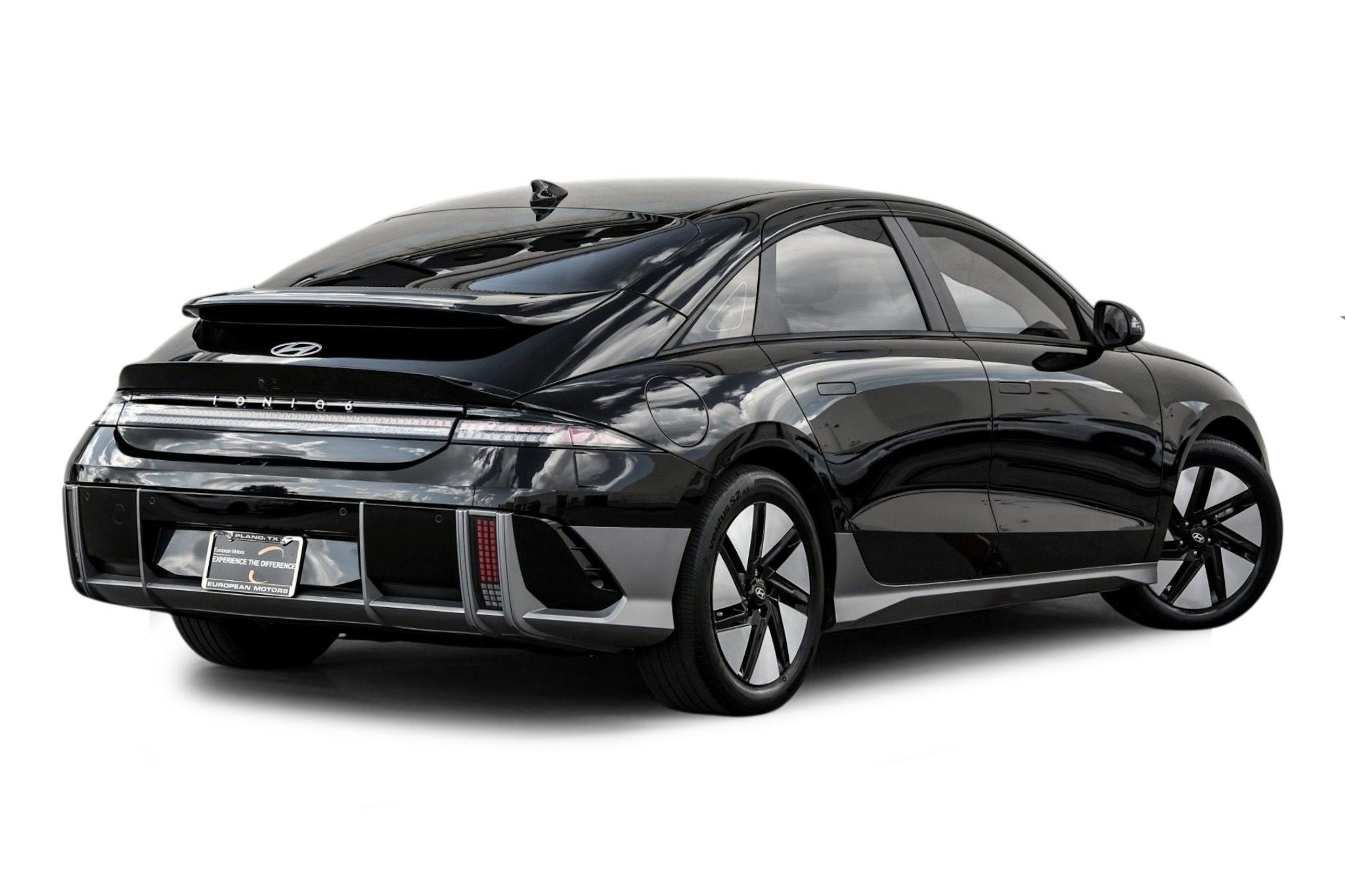 Used 2024 Hyundai Ioniq 6 SE RWD image 7