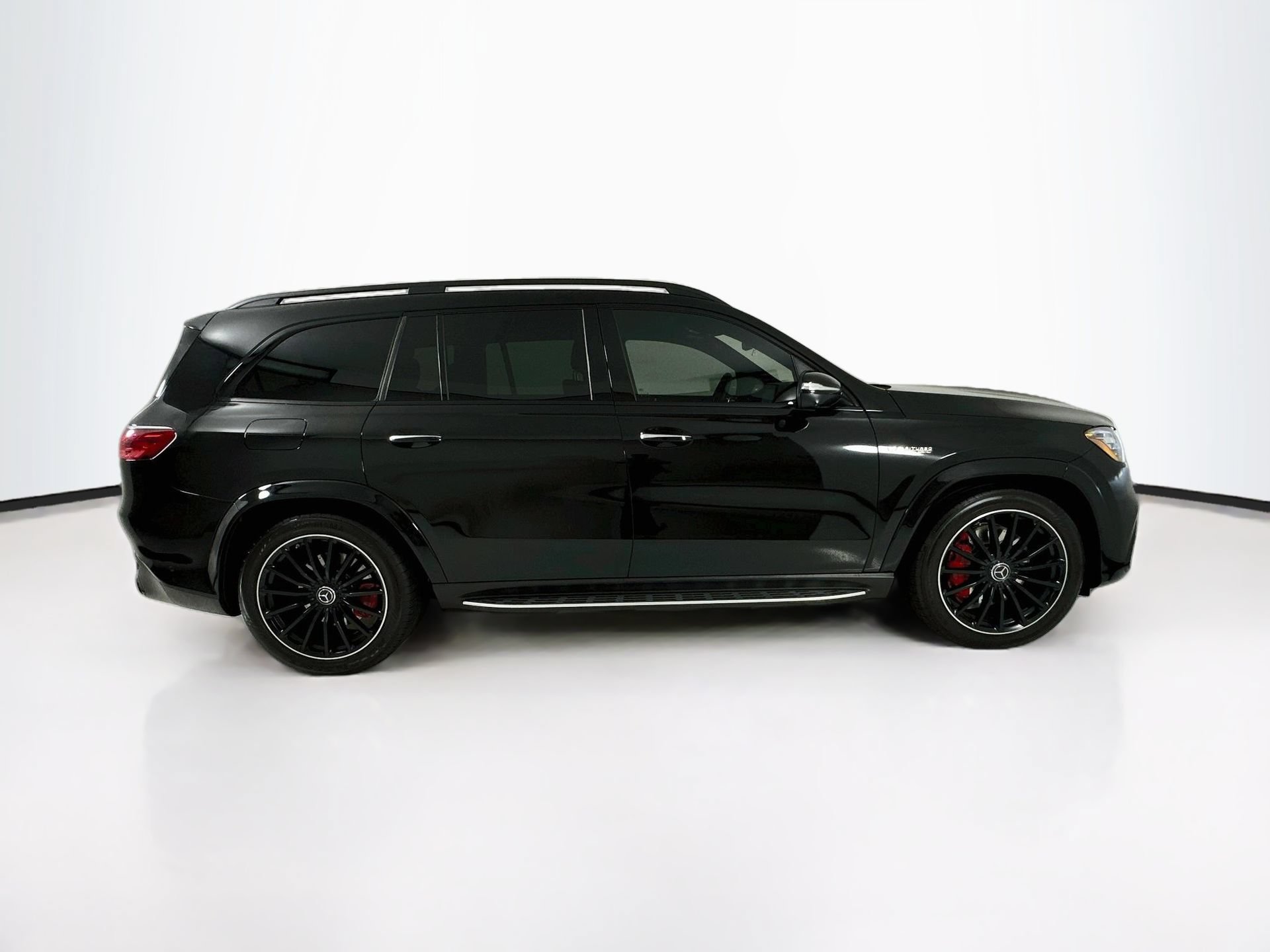 Used 2026 Mercedes-Benz GLS 63 AMG 4MATIC image 9