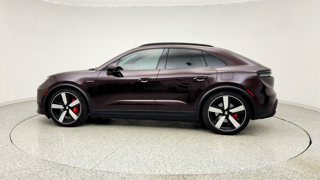 Used 2025 Porsche Macan 4S Electric w/ Premium Package AWD/4WD image 8