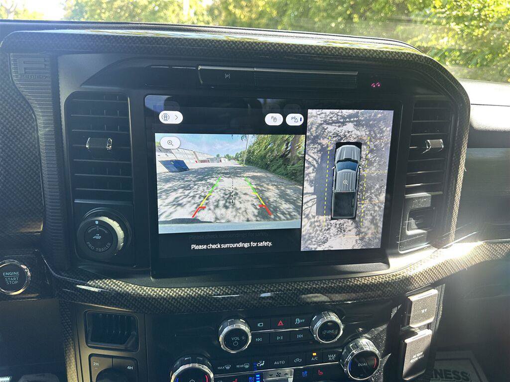 Used 2025 Ford F150 Lariat w/ Equipment Group 502A High AWD/4WD image 38