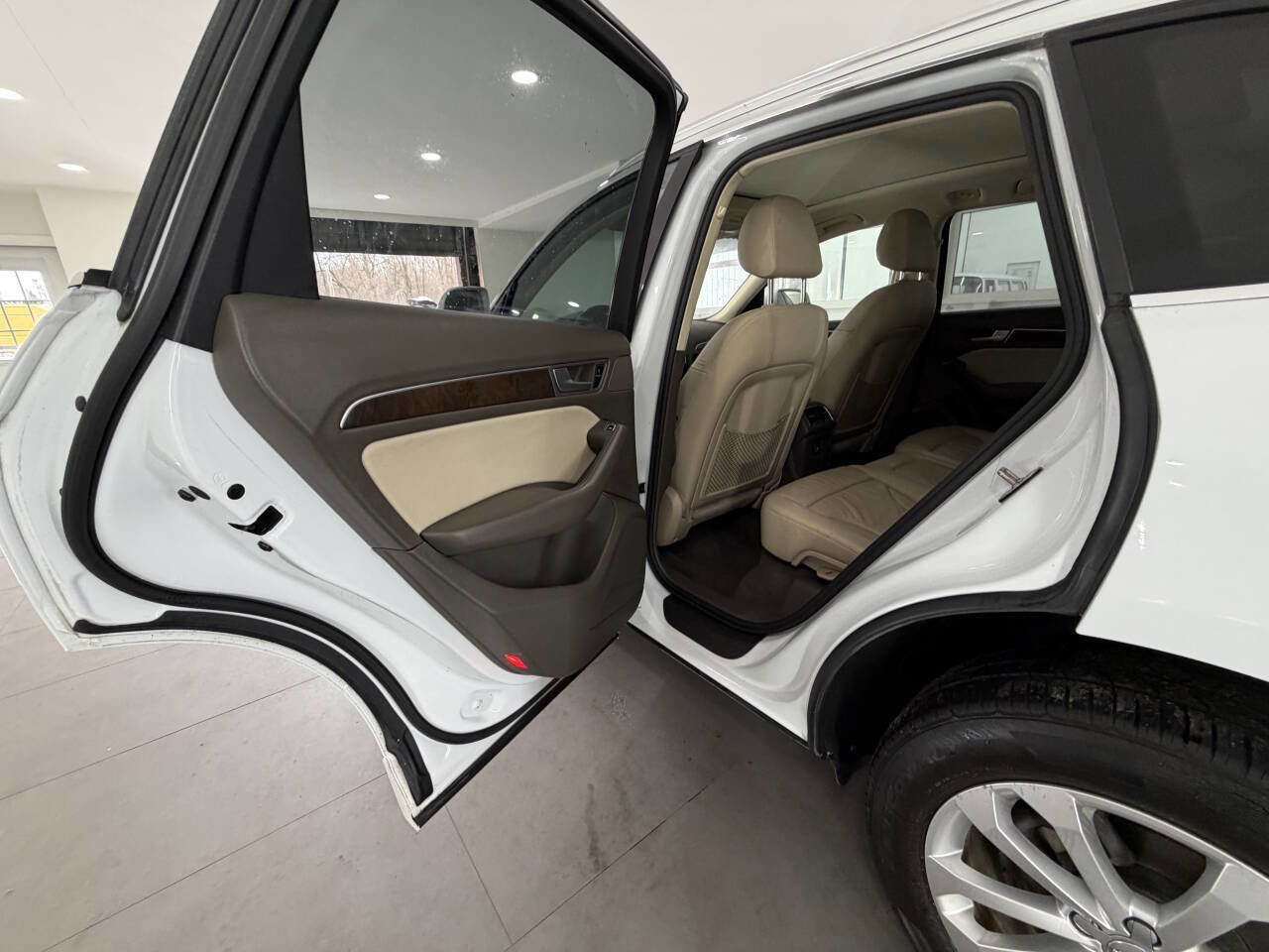 Used 2015 Audi Q5 2.0T Premium image 23