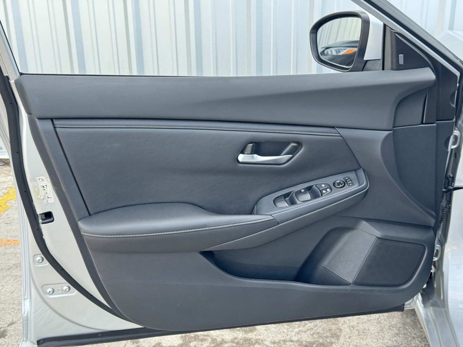 Used 2022 Nissan Sentra S FWD image 32