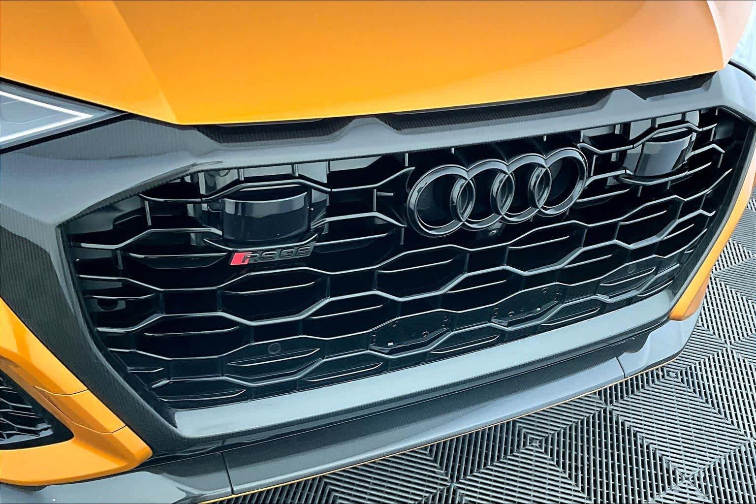 Used 2024 Audi RS Q8 image 32