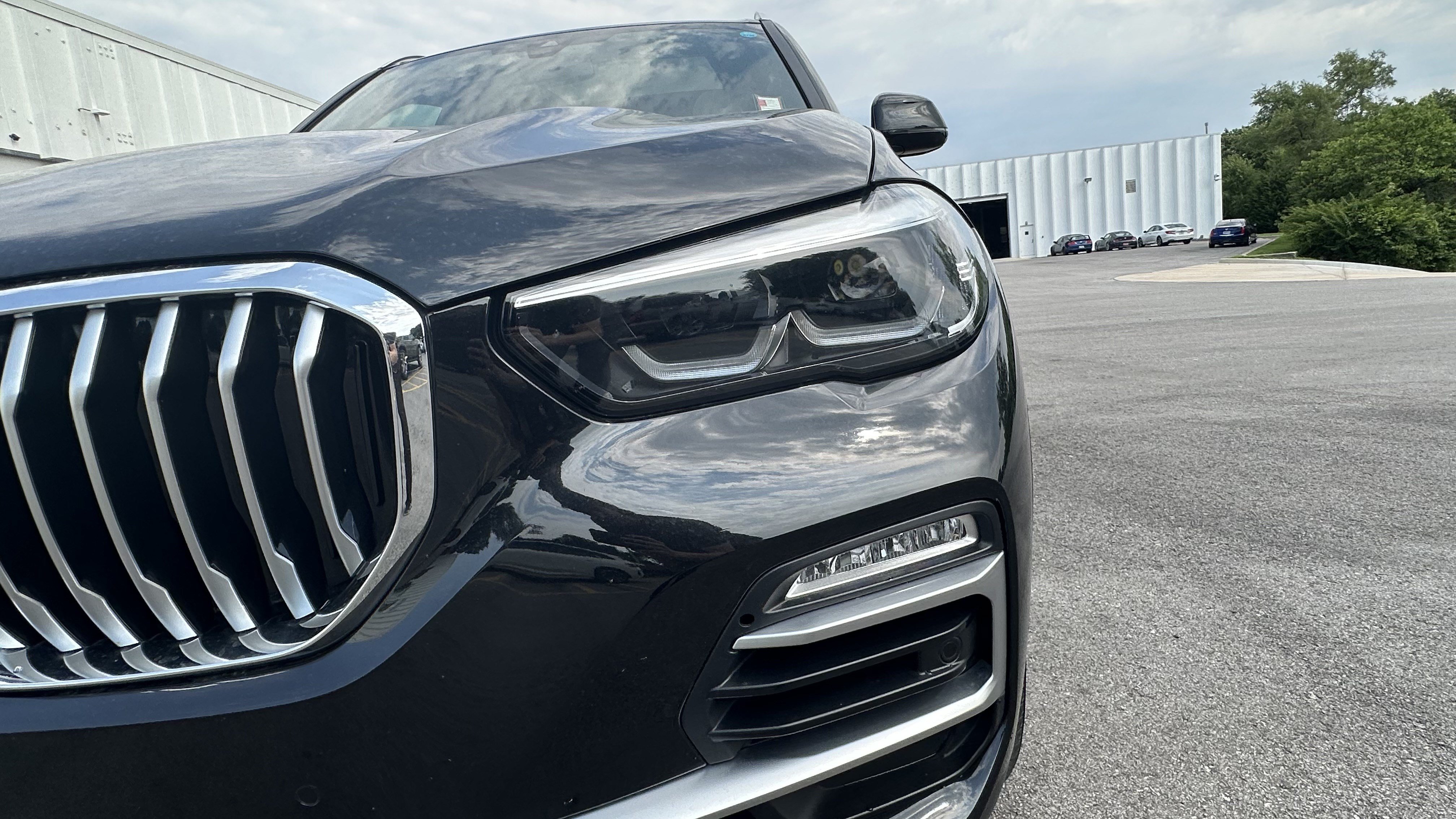 Used 2021 BMW X5 xDrive45e w/ Premium Package AWD/4WD image 6