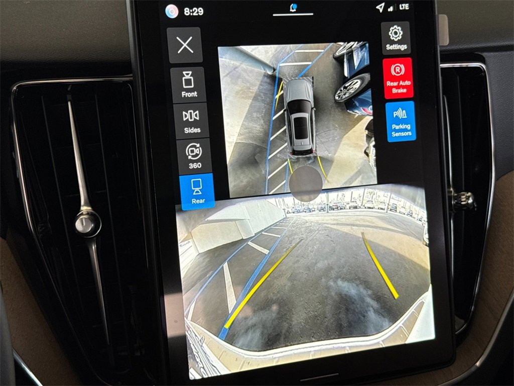 New 2026 Volvo XC60 T8 Plus w/ Protection Package Premier image 19