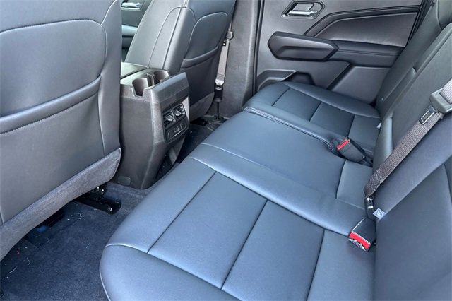 New 2025 GMC Canyon Elevation w/ Convenience Package image 13