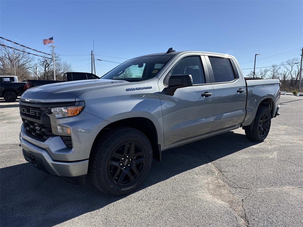 New 2026 Chevrolet Silverado 1500 Custom image 2