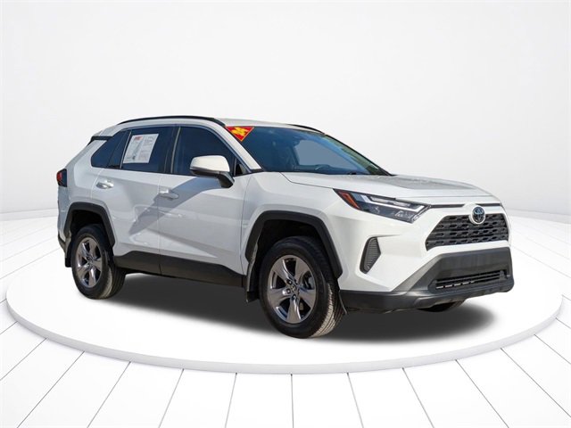 Used 2024 Toyota RAV4 XLE image 2