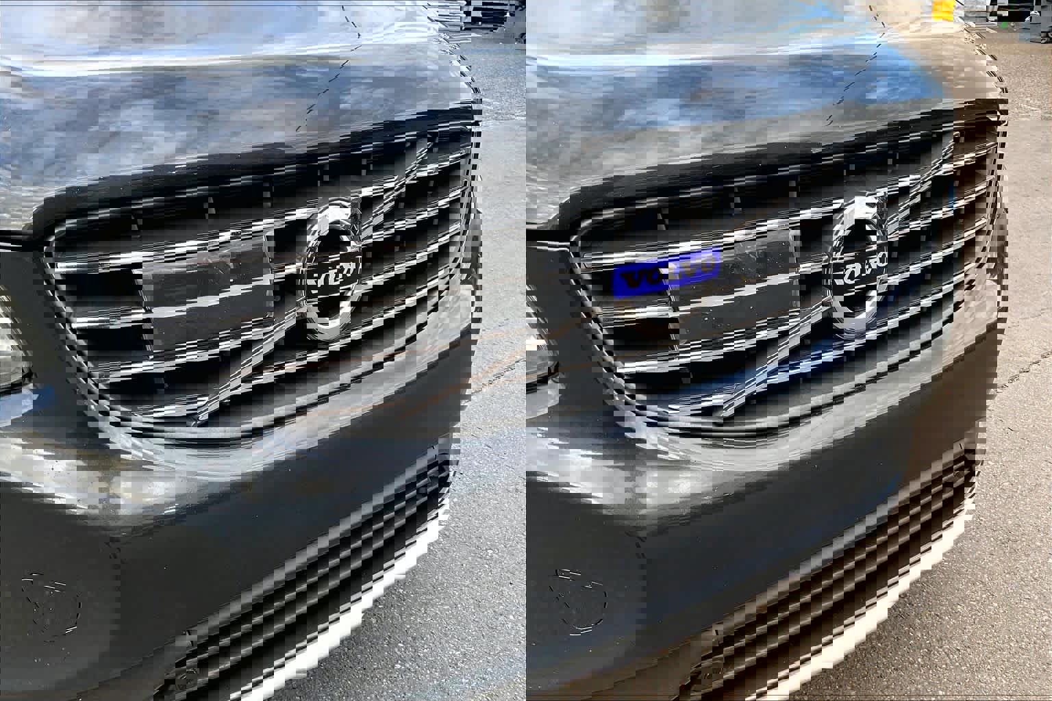 Used 2016 Volvo XC60 T5 Platinum image 29