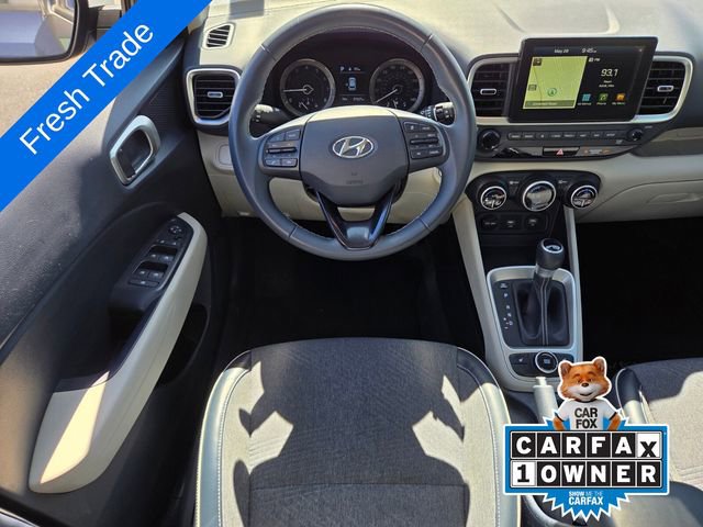 Used 2020 Hyundai Venue FWD image 12