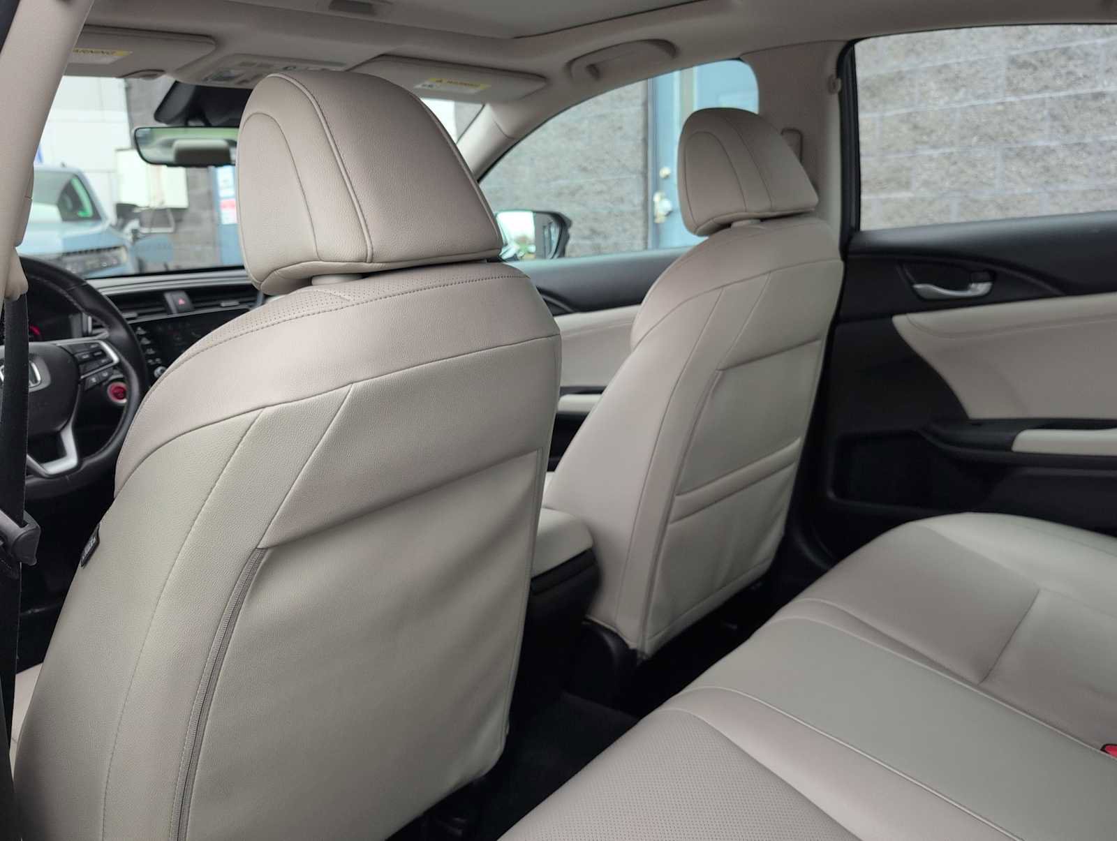 Used 2019 Honda Insight Touring image 18