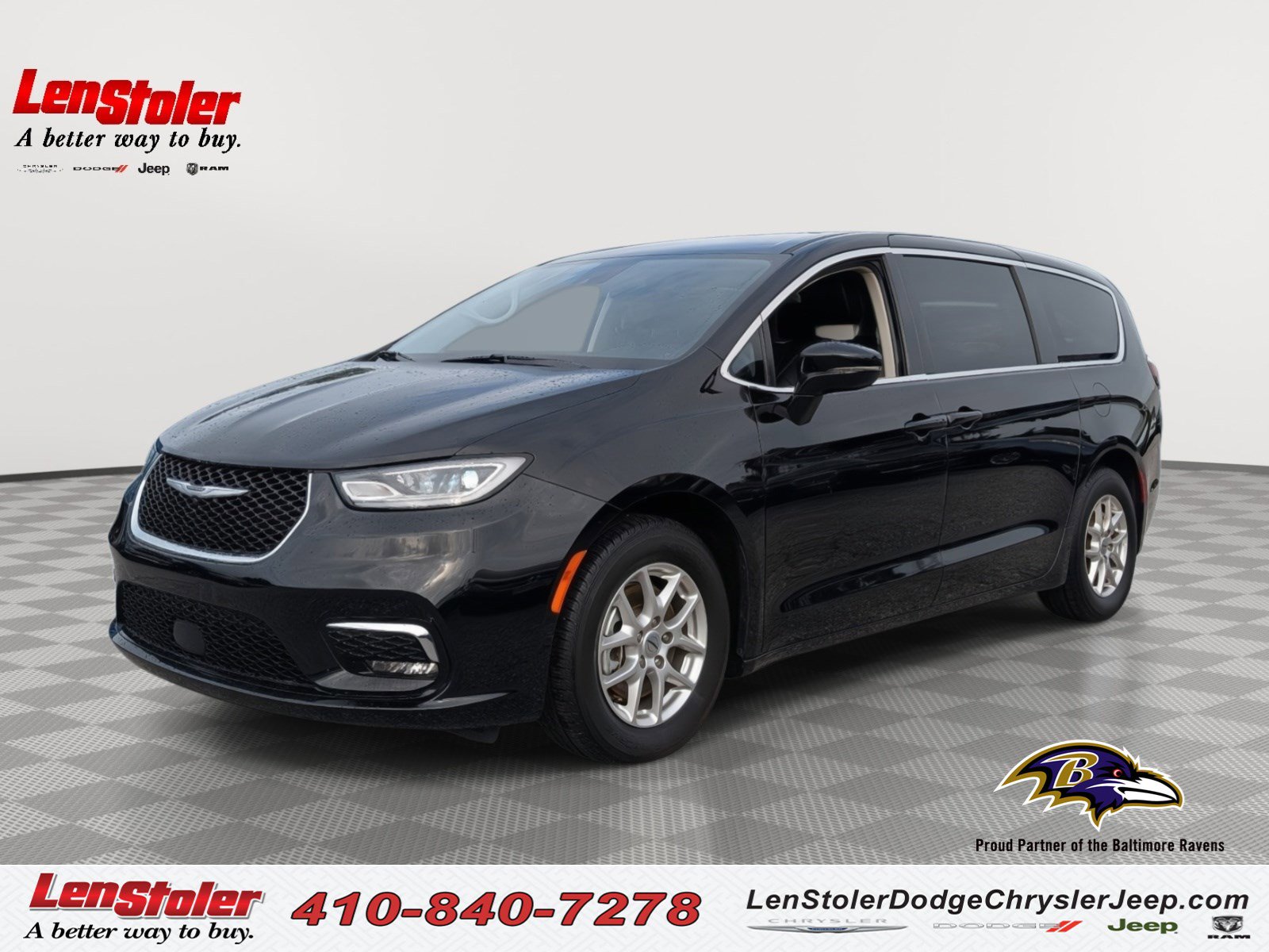 Used 2024 Chrysler Pacifica Touring-L
