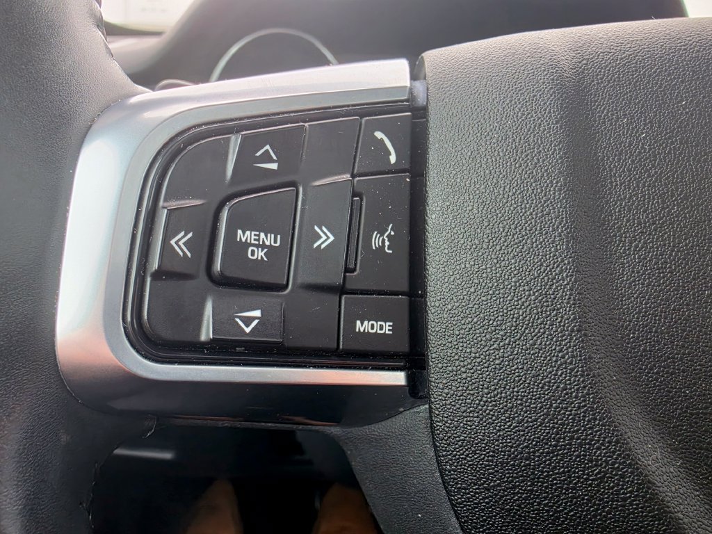 Used 2017 Land Rover Discovery Sport HSE AWD/4WD image 23