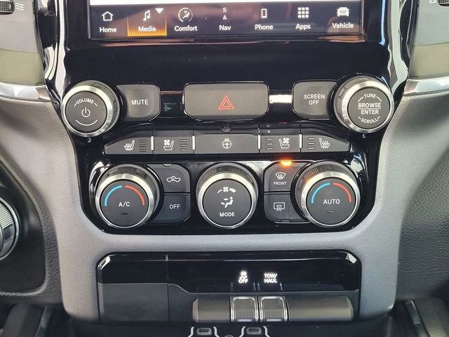 Used 2024 RAM 1500 Laramie image 21