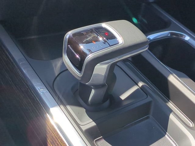 New 2026 GMC Sierra 1500 Elevation w/ LPO, Elevation Black Package AWD/4WD image 17