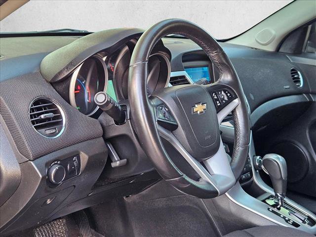 Used 2014 Chevrolet Cruze LT image 10