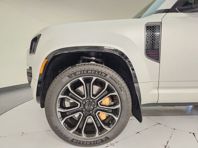 New 2026 Land Rover Defender 110 OCTA image 11