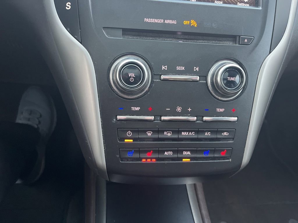 Used 2018 Lincoln MKC Black Label w/ Lincoln MKC Climate Package image 28