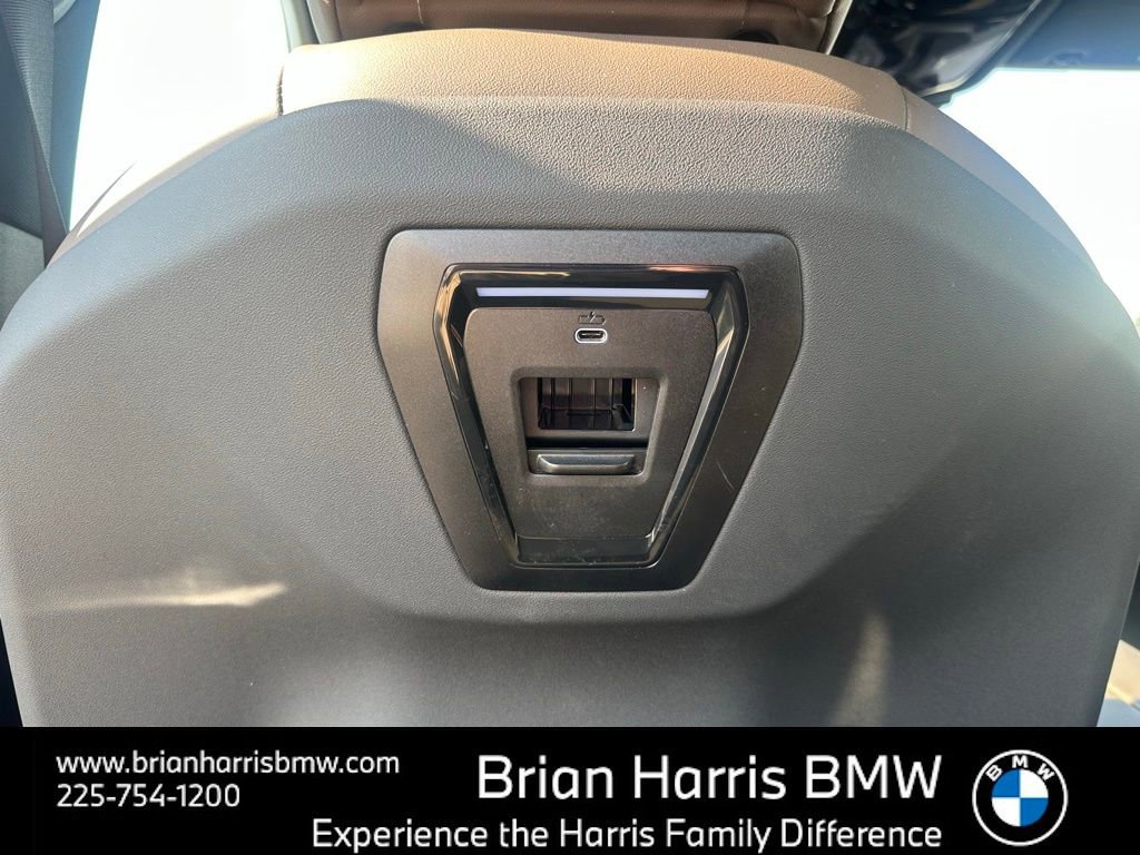 Certified 2025 BMW 530i image 22