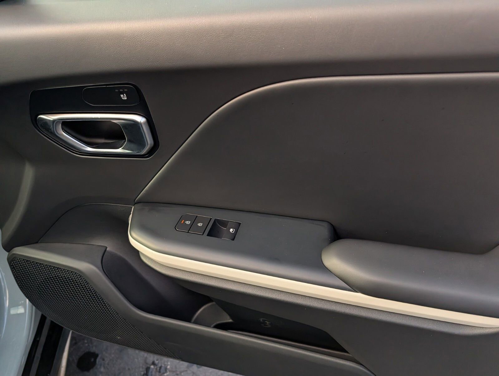 Used 2025 Kia K4 GT-Line w/ GT-Line Sunroof Package image 25