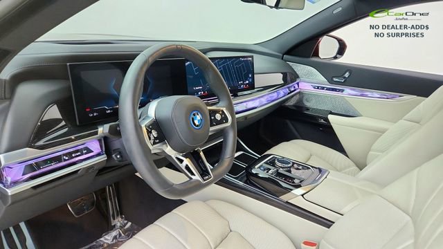 Used 2024 BMW i7 eDrive50 w/ M Sport Package RWD image 19