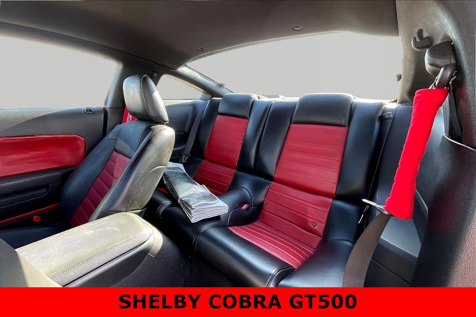 Used 2007 Ford Mustang Shelby GT500 RWD image 22