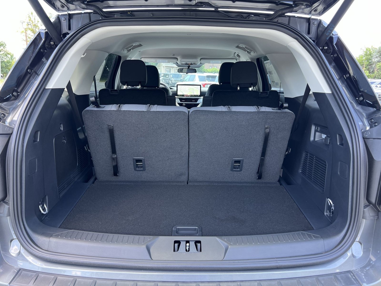 New 2026 Ford Explorer Active AWD/4WD image 26