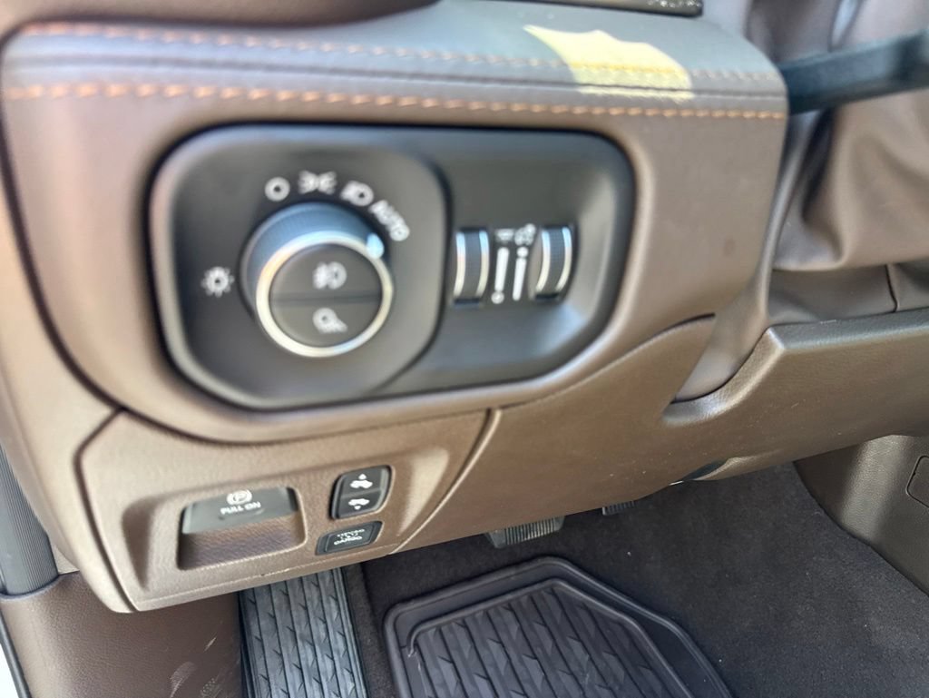 New 2026 RAM 1500 Limited AWD/4WD image 11