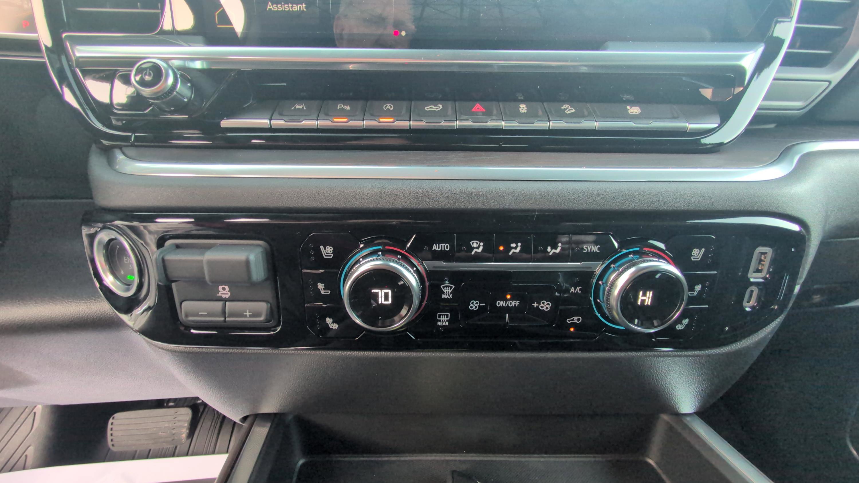 New 2026 GMC Sierra 1500 SLT w/ SLT Premium Plus Package image 24