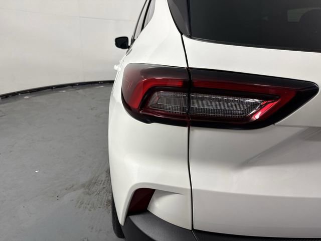 Used 2023 Ford Escape SE image 28