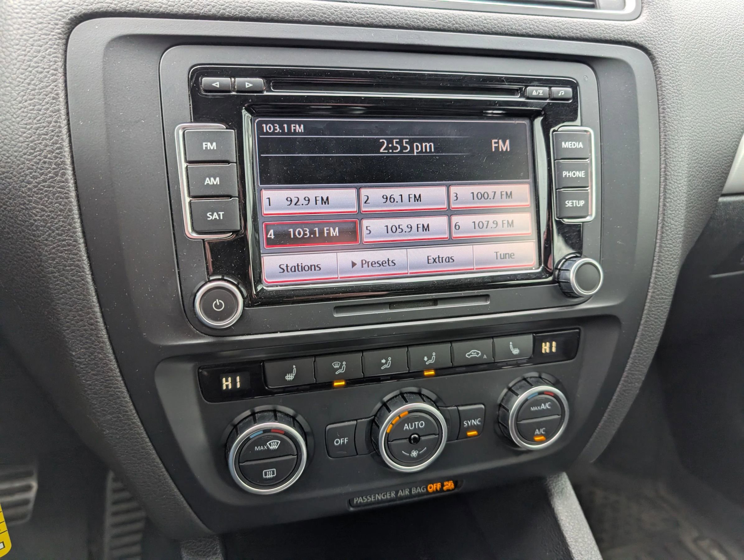 Used 2013 Volkswagen Jetta GLI Autobahn FWD image 17