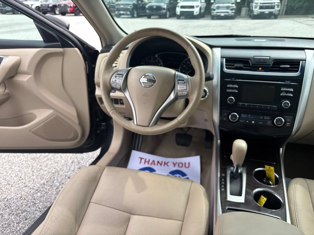 Used 2013 Nissan Altima 2.5 SL w/ 2.5 Moonroof Pkg FWD image 40