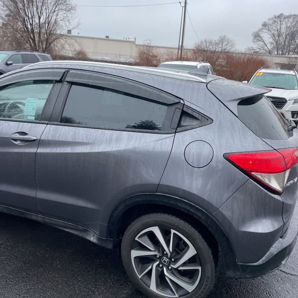 Used 2020 Honda HR-V Sport image 5