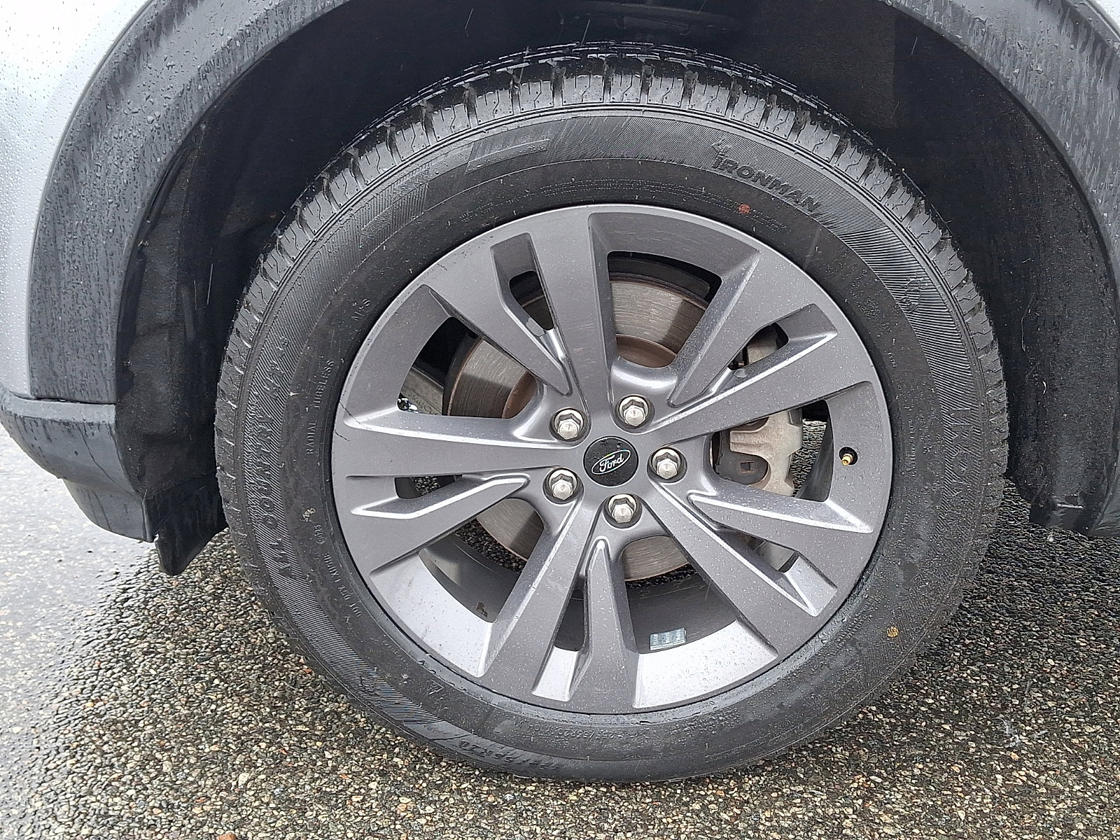 Used 2023 Ford Explorer XLT w/ Equipment Group 202A AWD/4WD image 8