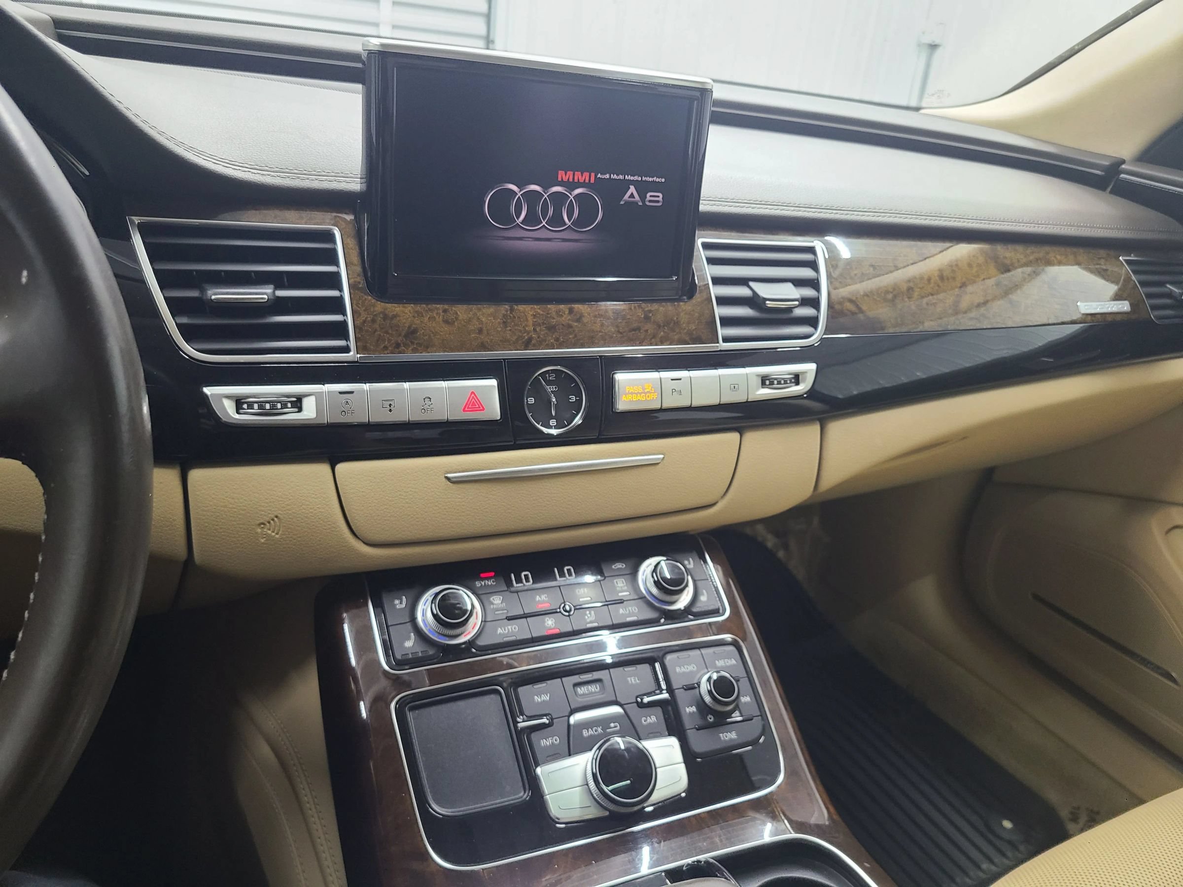 Used 2016 Audi A8 L 4.0T w/ Driver Assistance Package AWD/4WD image 25