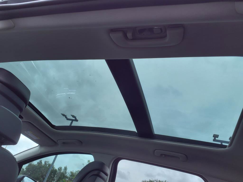 Used 2023 Kia Sportage SX image 20