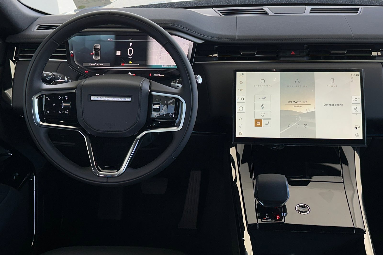 New 2025 Land Rover Range Rover Sport SE image 13