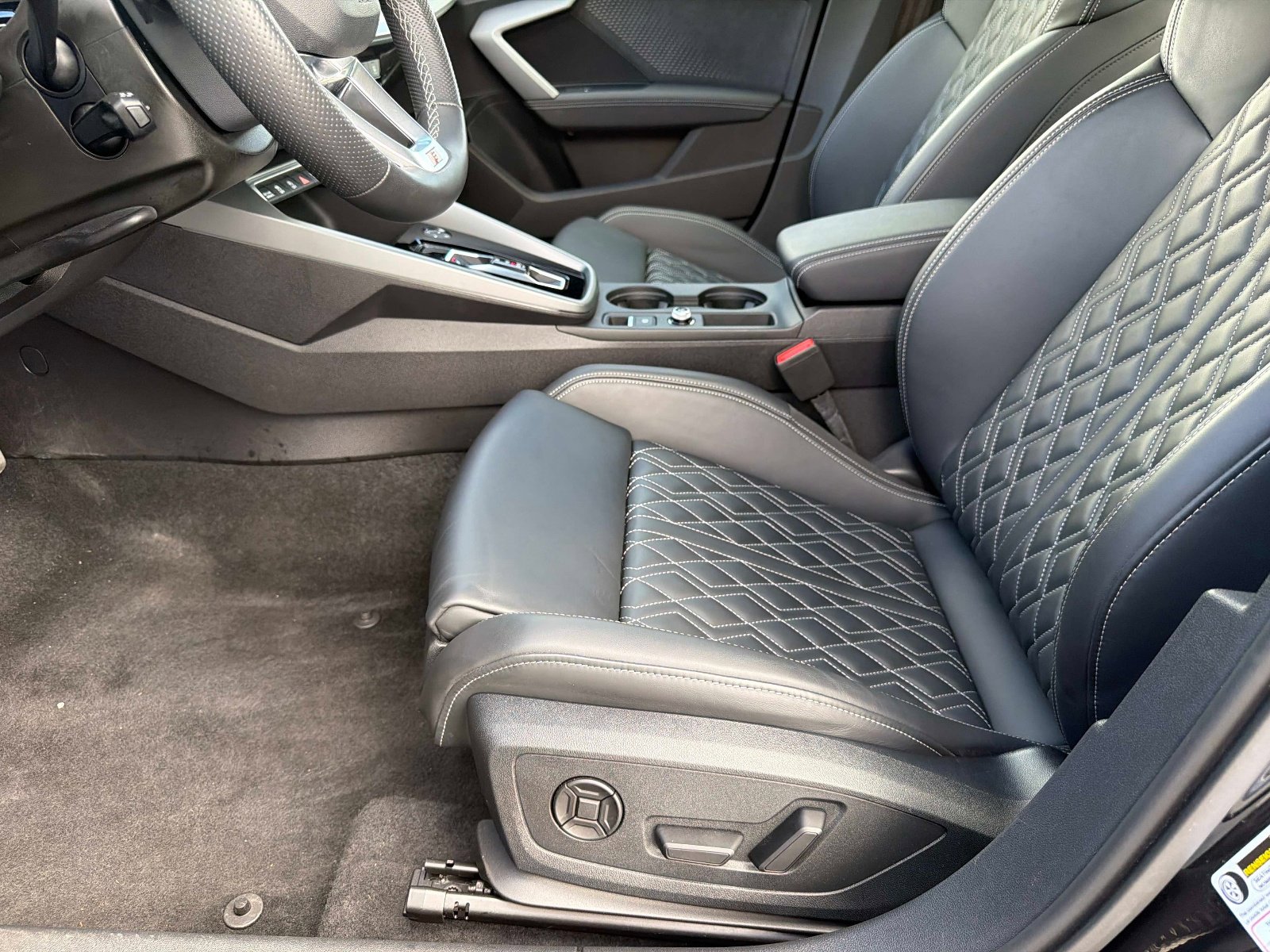 Used 2025 Audi S3 Premium Plus image 39