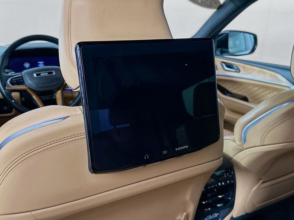 Certified 2024 Jeep Grand Cherokee L Summit AWD/4WD image 38