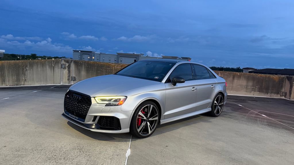 Used 2018 Audi RS 3 w/ Technology Package AWD/4WD image 4