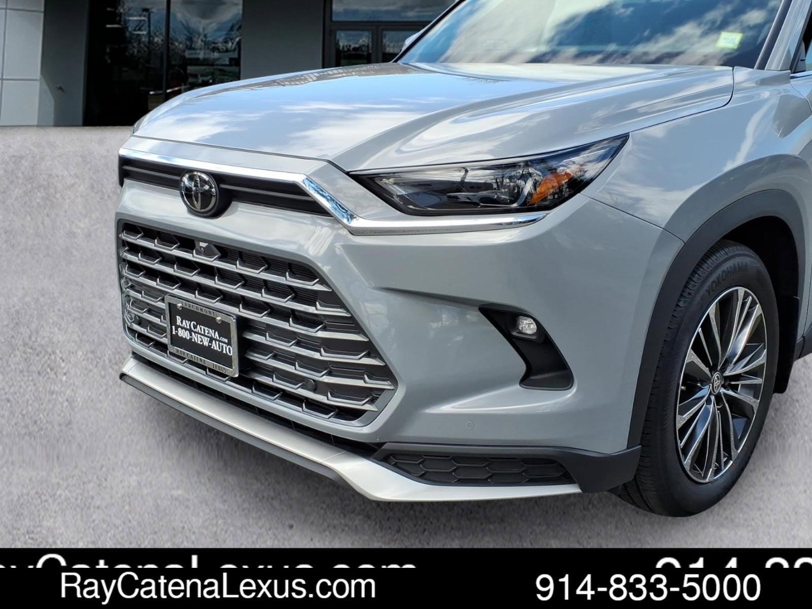 Used 2025 Toyota Grand Highlander AWD Hybrid image 7