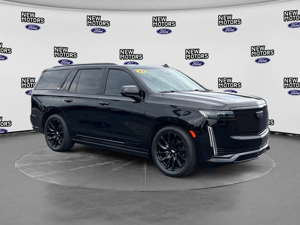 Used 2023 Cadillac Escalade Sport w/ LPO, ONYX Package AWD/4WD image 8