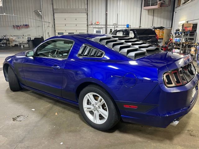 Used 2014 Ford Mustang Coupe image 4