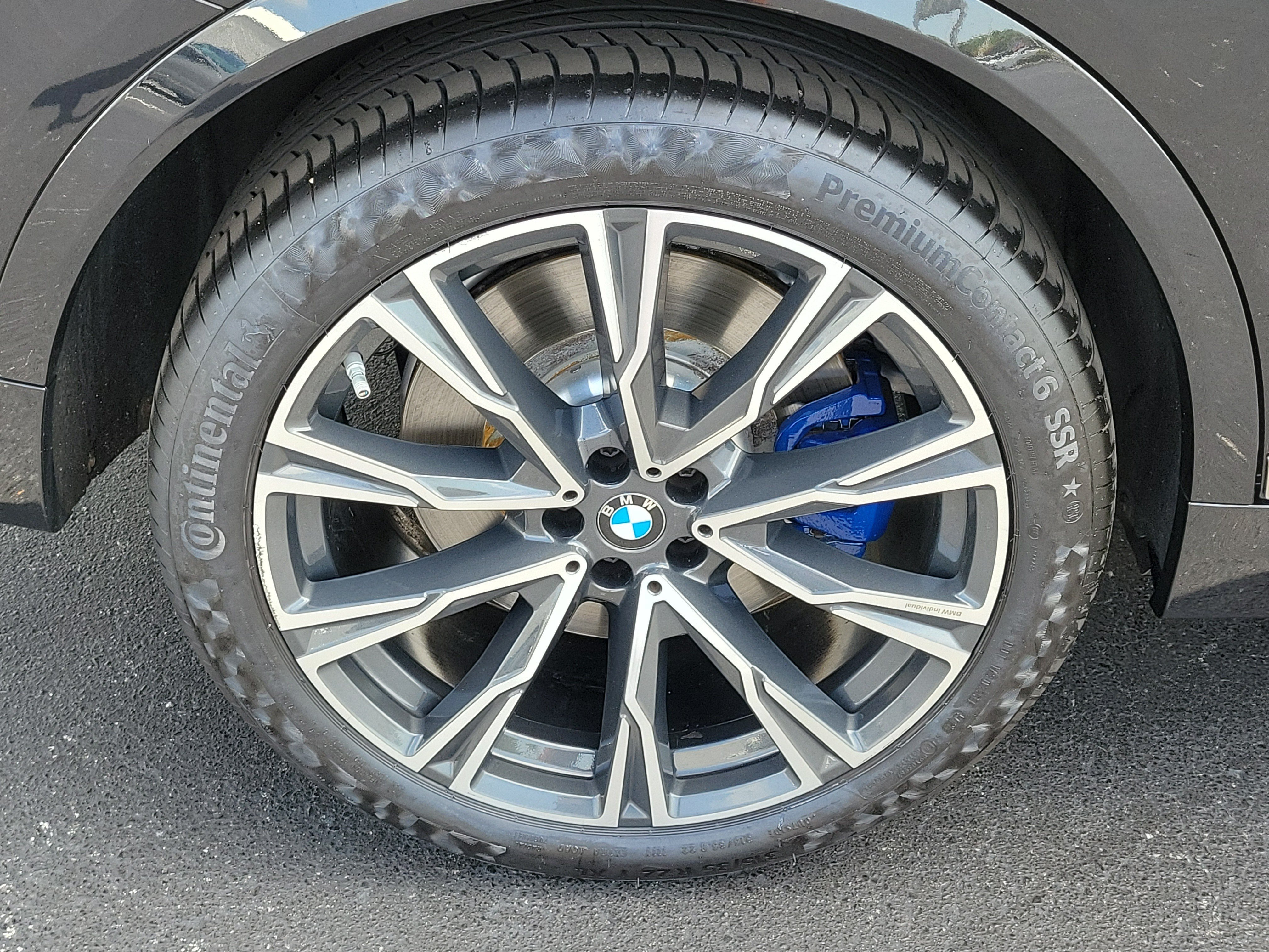 Used 2021 BMW X7 M50i AWD/4WD image 7