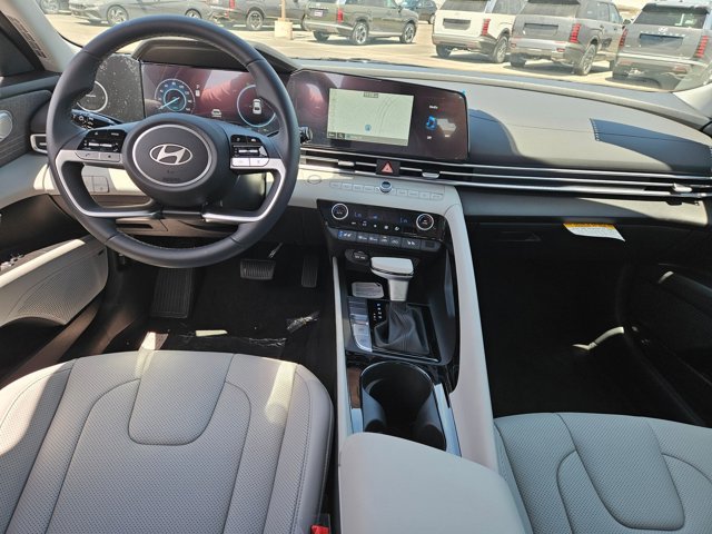 New 2026 Hyundai Elantra Limited FWD image 10