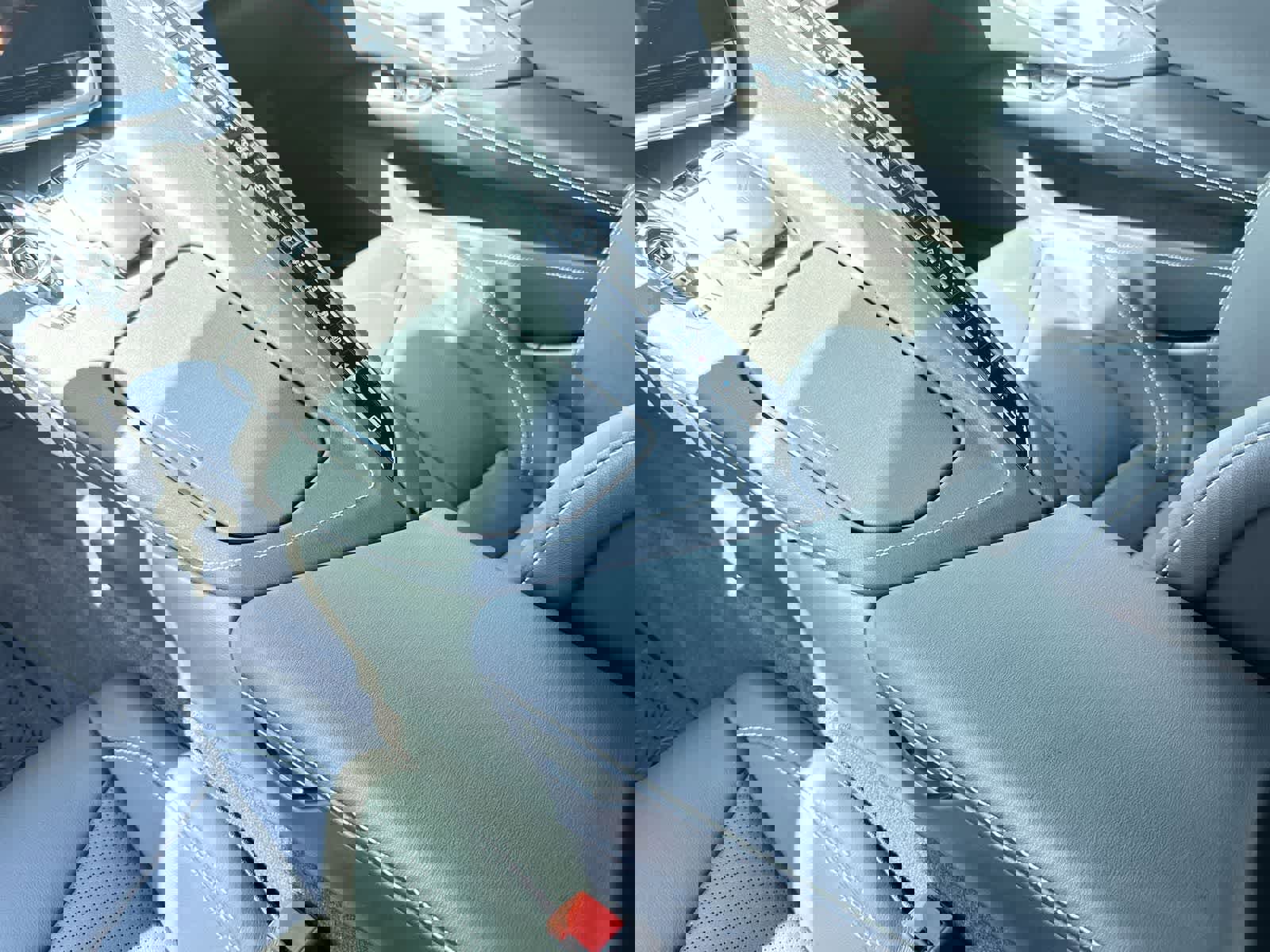 Used 2023 Chevrolet Corvette Stingray Preferred Cpe w/ Engine Appearance Package image 16